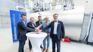 Einweihung der neuen Heizzentrale Die neue Heizzentrale der Schwarzwaldmilch am Standort Offenburg wurde feierlich eingeweiht.
